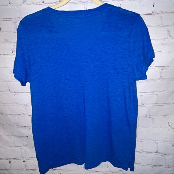 Goldie Lewinter v-neck t-shirt women’s size M - Picture 3 of 6